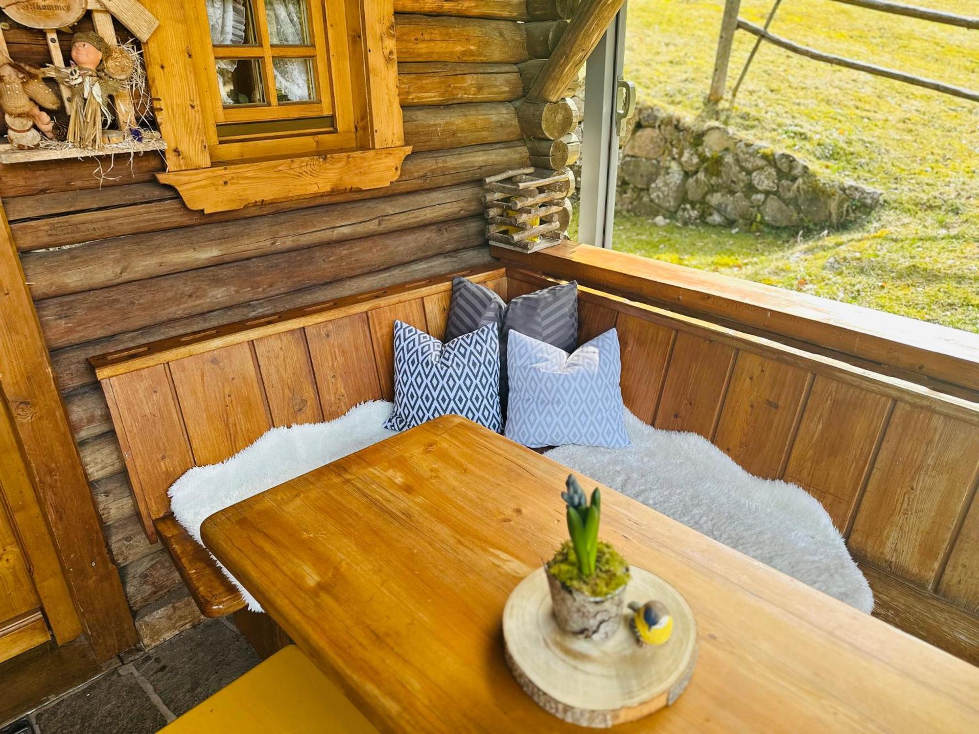 Almbruennerl Die Almhuette Auf Der Raffner Alm Ruhpolding Exterior photo